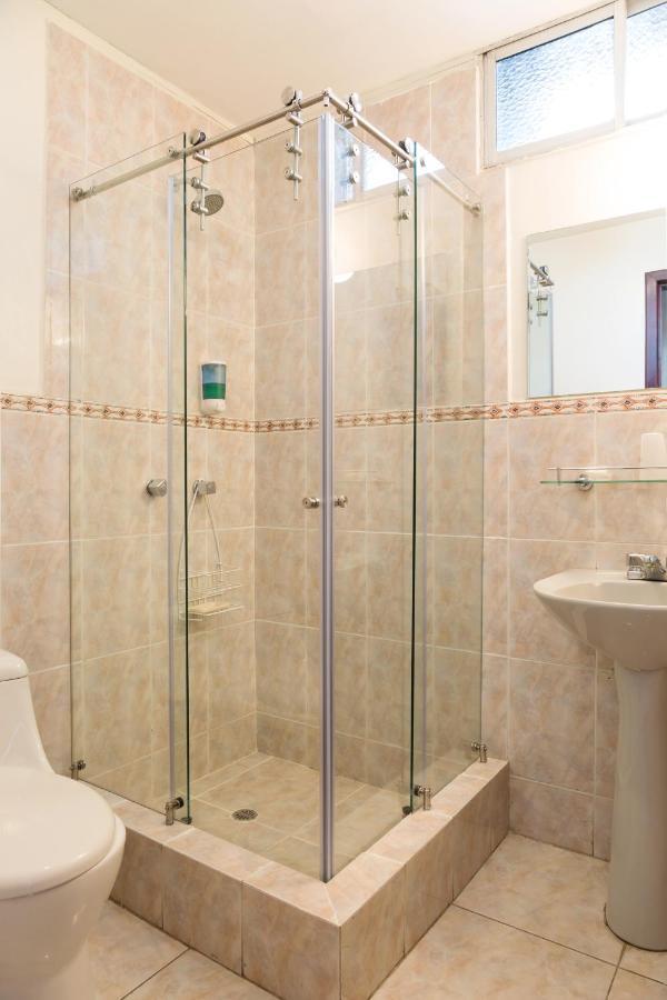 Suites Metropoli Quito Luaran gambar