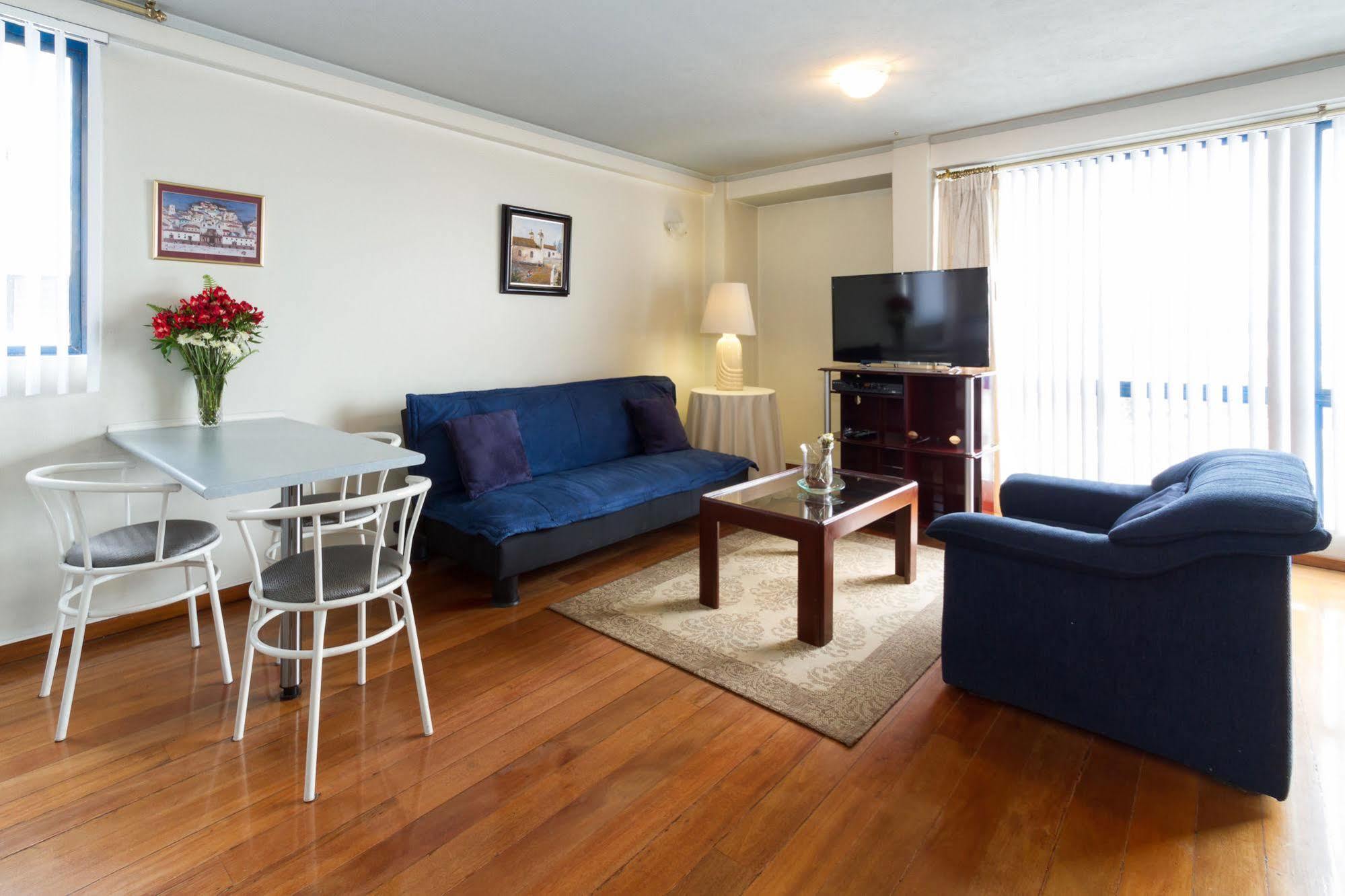 Suites Metropoli Quito Luaran gambar
