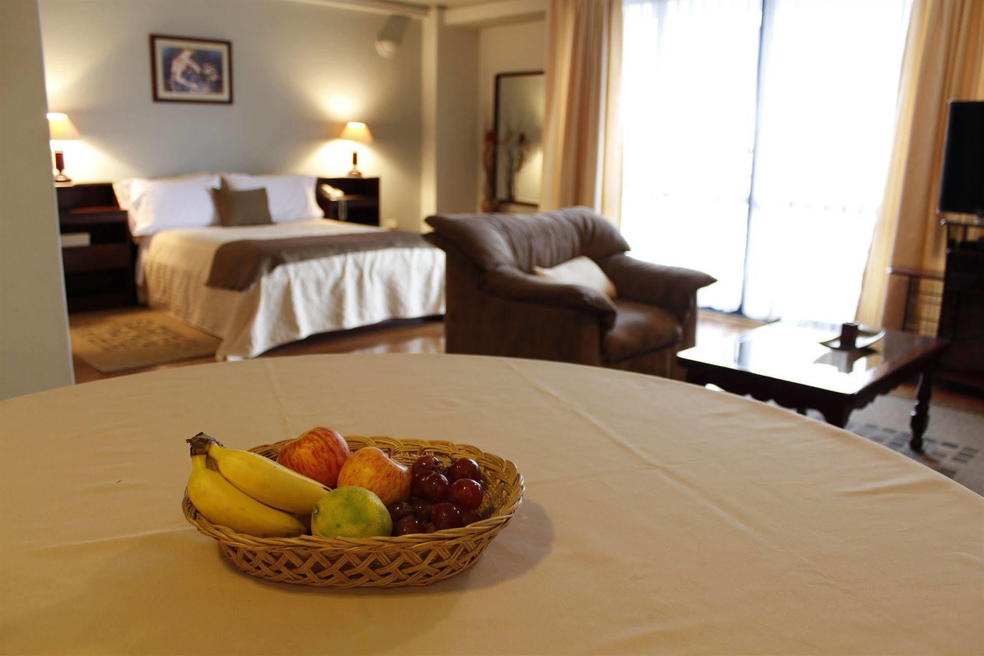Suites Metropoli Quito Luaran gambar